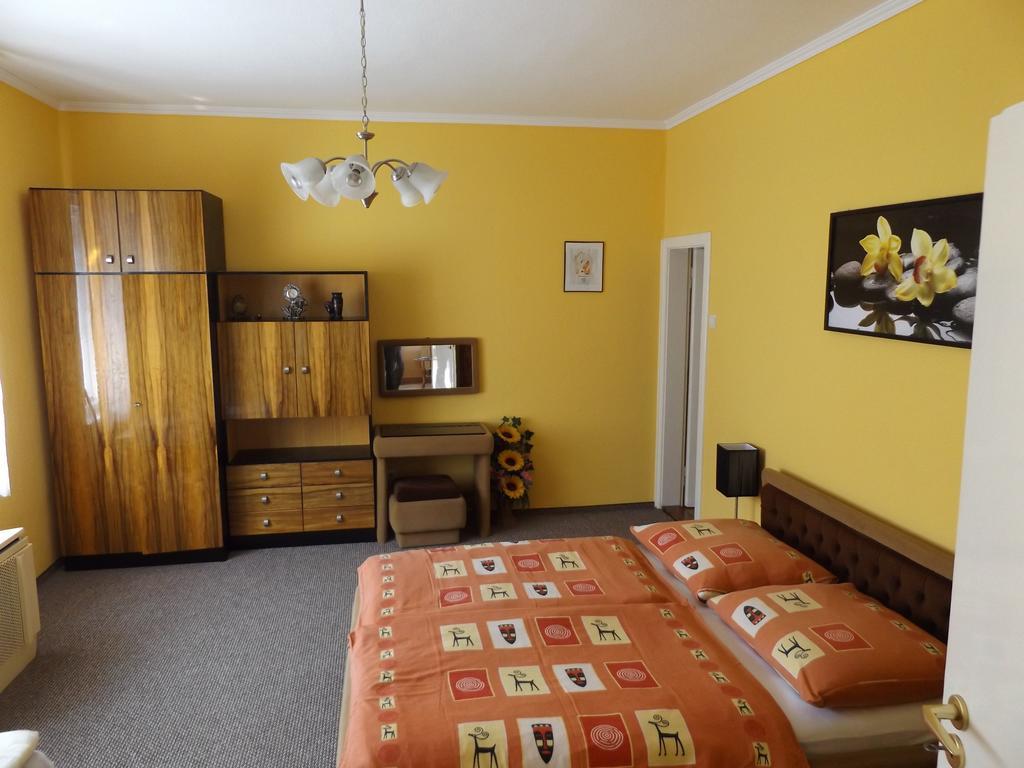 Kiraly Apartman Fonyod Exterior photo